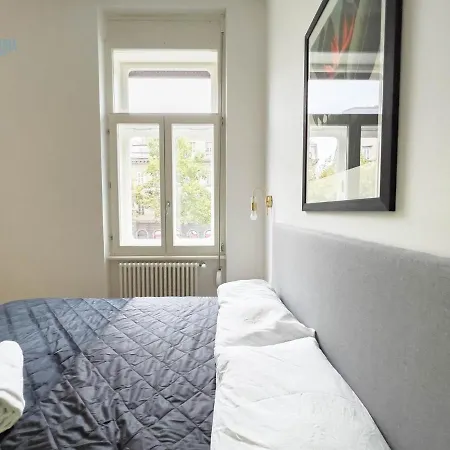 San Lazzaro 23 - 4 Tirabora Short Rent Daire