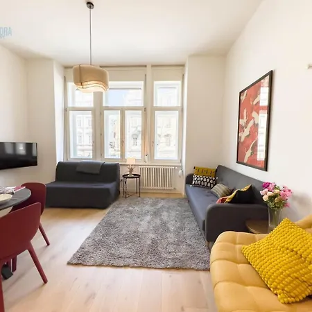 Lägenhet San Lazzaro 23 - 4 Tirabora Short Rent *